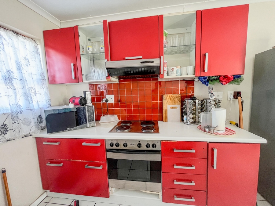 3 Bedroom Property for Sale in Thornton Western Cape